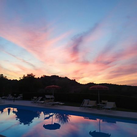 Agriturismo Buon Riposo - Country Resort In The Heart Of Tuscany San Giovanni a Corazzano Kültér fotó