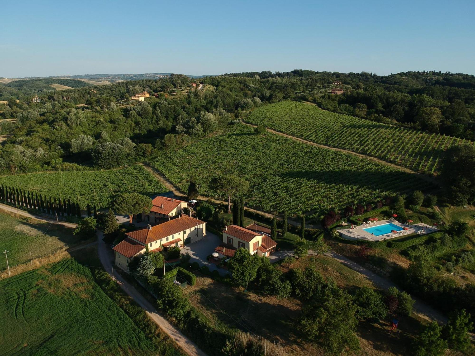 Agriturismo Buon Riposo - Country Resort In The Heart Of Tuscany San Giovanni a Corazzano Kültér fotó