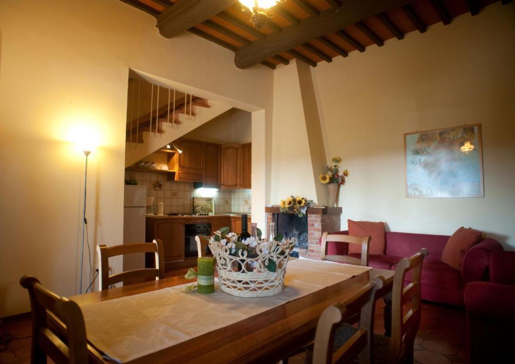 Agriturismo Buon Riposo - Country Resort In The Heart Of Tuscany San Giovanni a Corazzano Szoba fotó